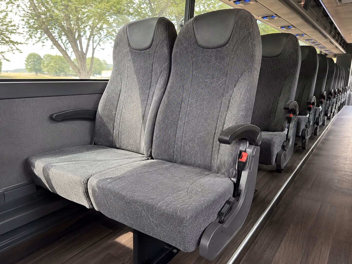 browse a large selection of guest shuttle options for louisville s most popular wedding venues