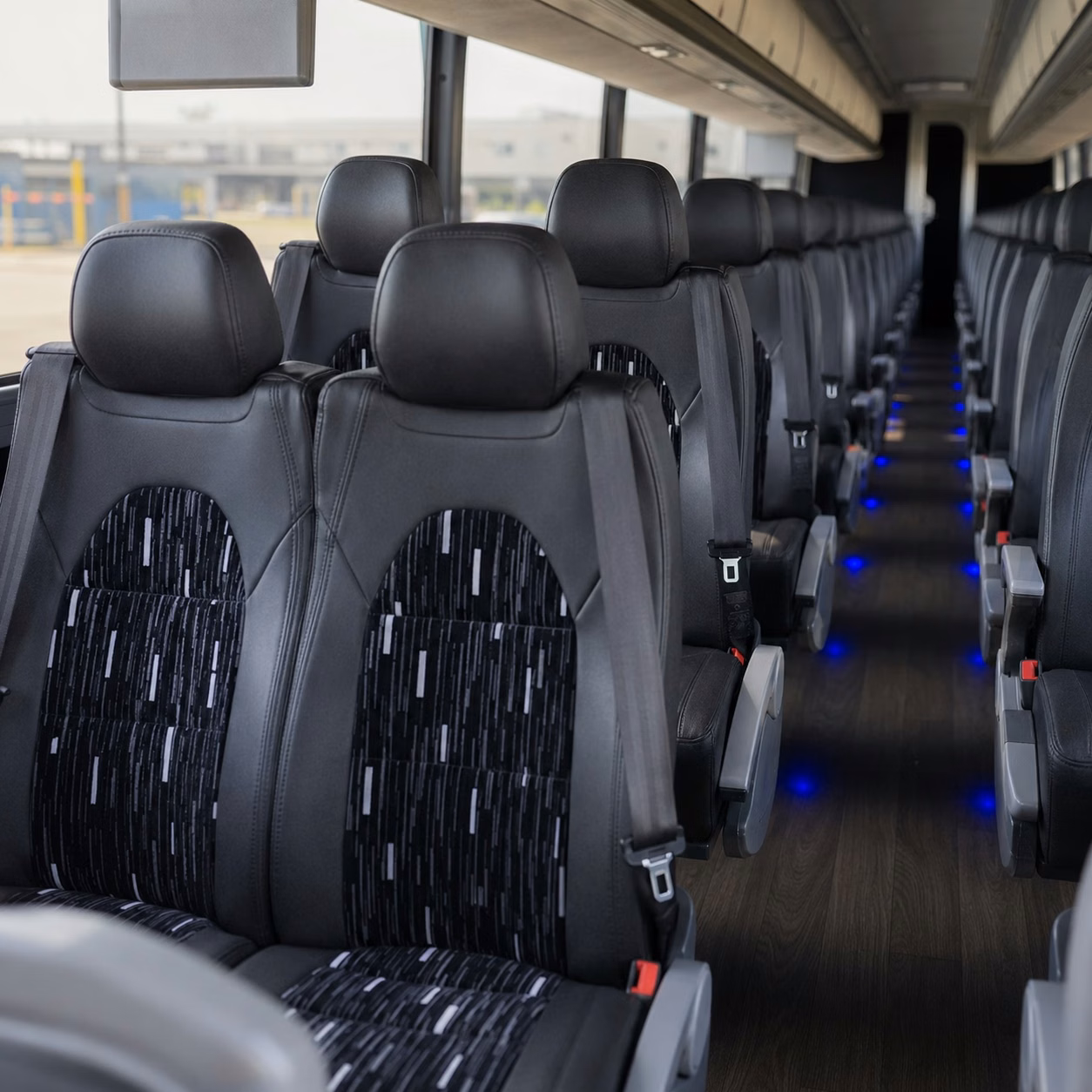 how bus type changes charter bus prices in louisville kentucky