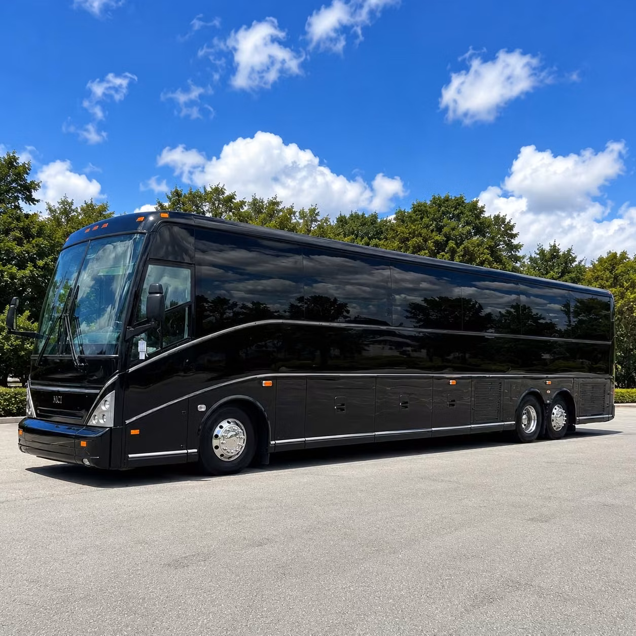 party bus rentals for louisville concert groups